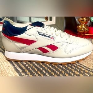 Reebok M 10
